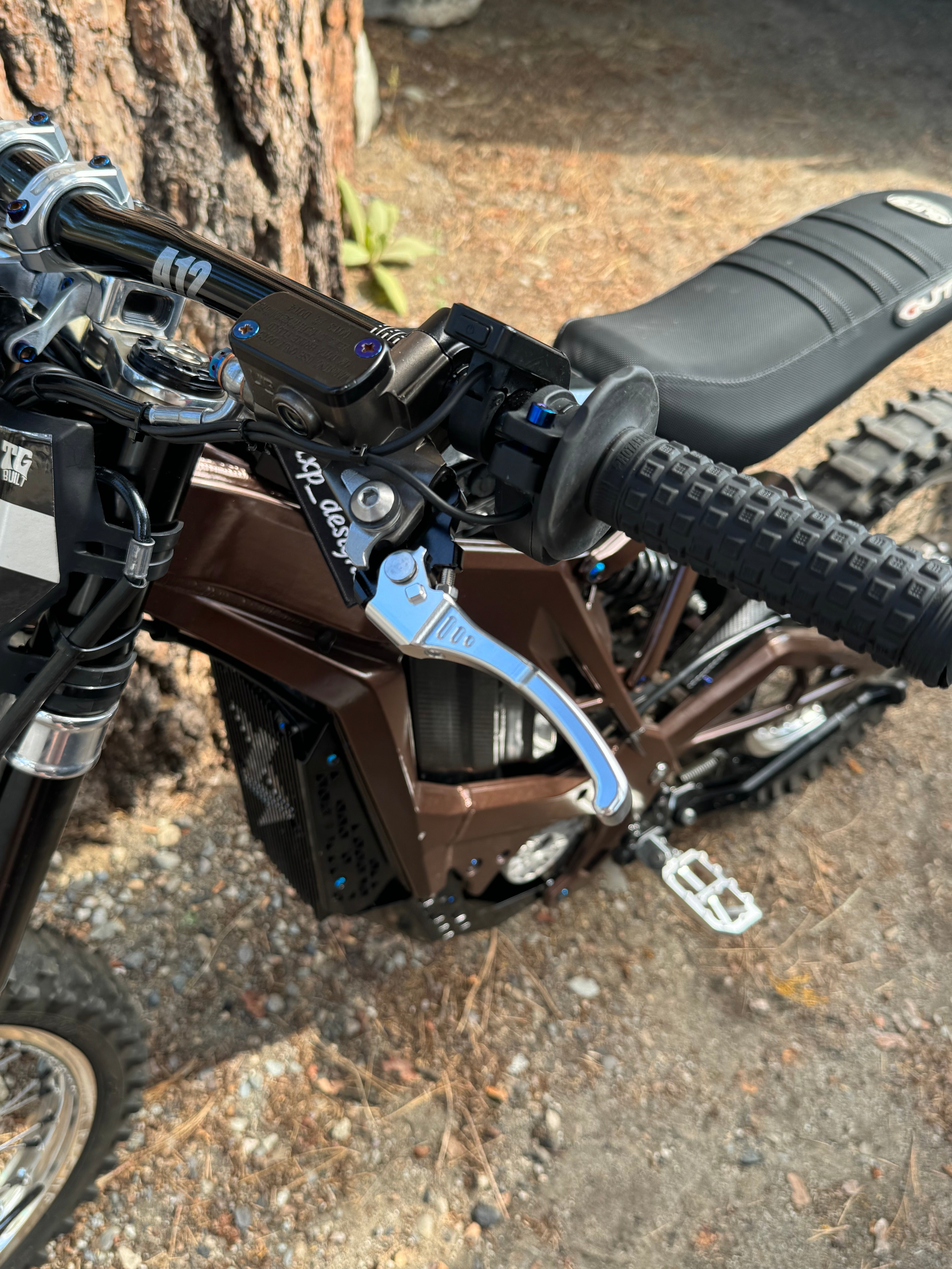 Patriot Racing Design 𝙐𝙥𝙜𝙧𝙖𝙙𝙚𝙙 𝙈𝙤𝙩𝙤 𝙗𝙧𝙖𝙠𝙚 𝙡𝙚𝙫𝙚𝙧 – Patriot Racing