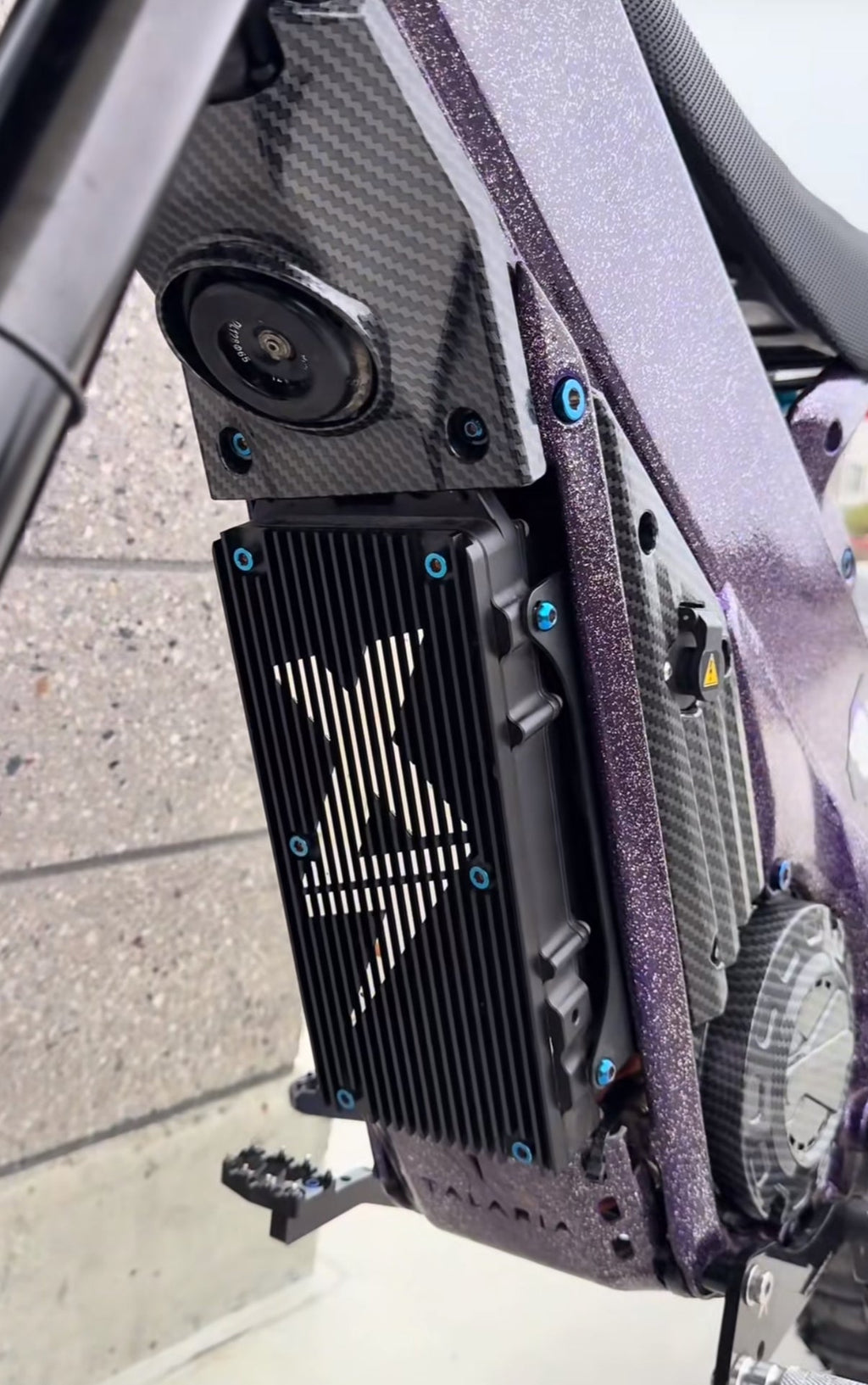 (PREORDER) Talaria X3 Carbon Plastics Kit (Not a wrap)