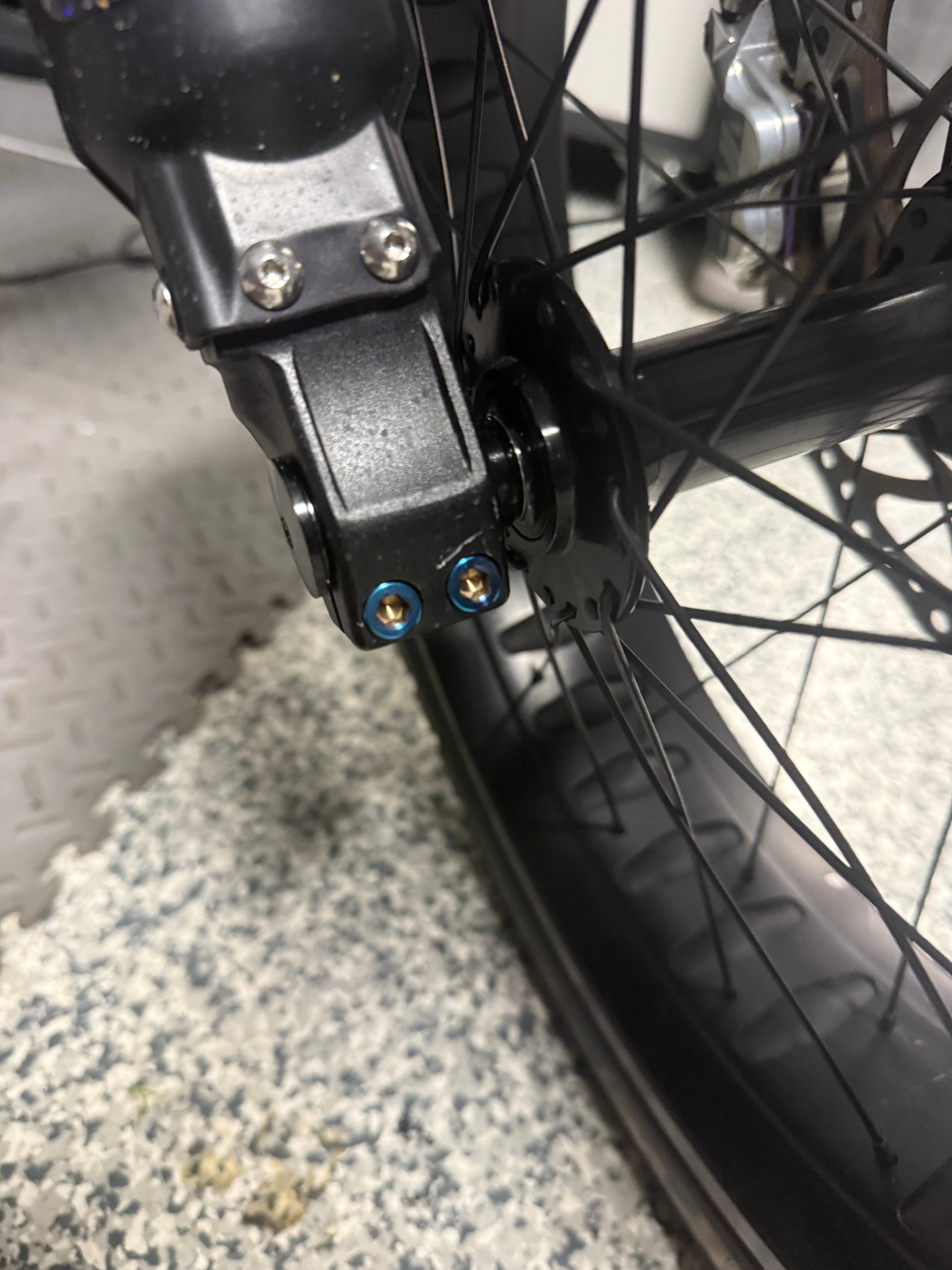 Super 73 titanium front wheel clamp