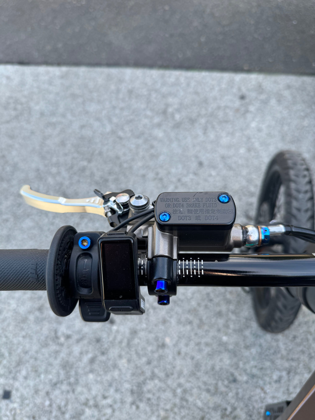 Titanium brake reservoir cap bolts